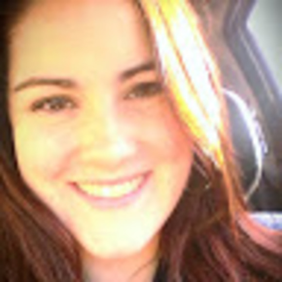 Meet your Posher, Rachel - Picture 1 of 1